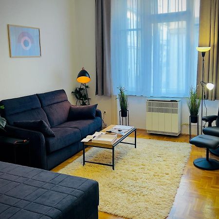 Residence In The Pedestrial Area Budapest Luaran gambar